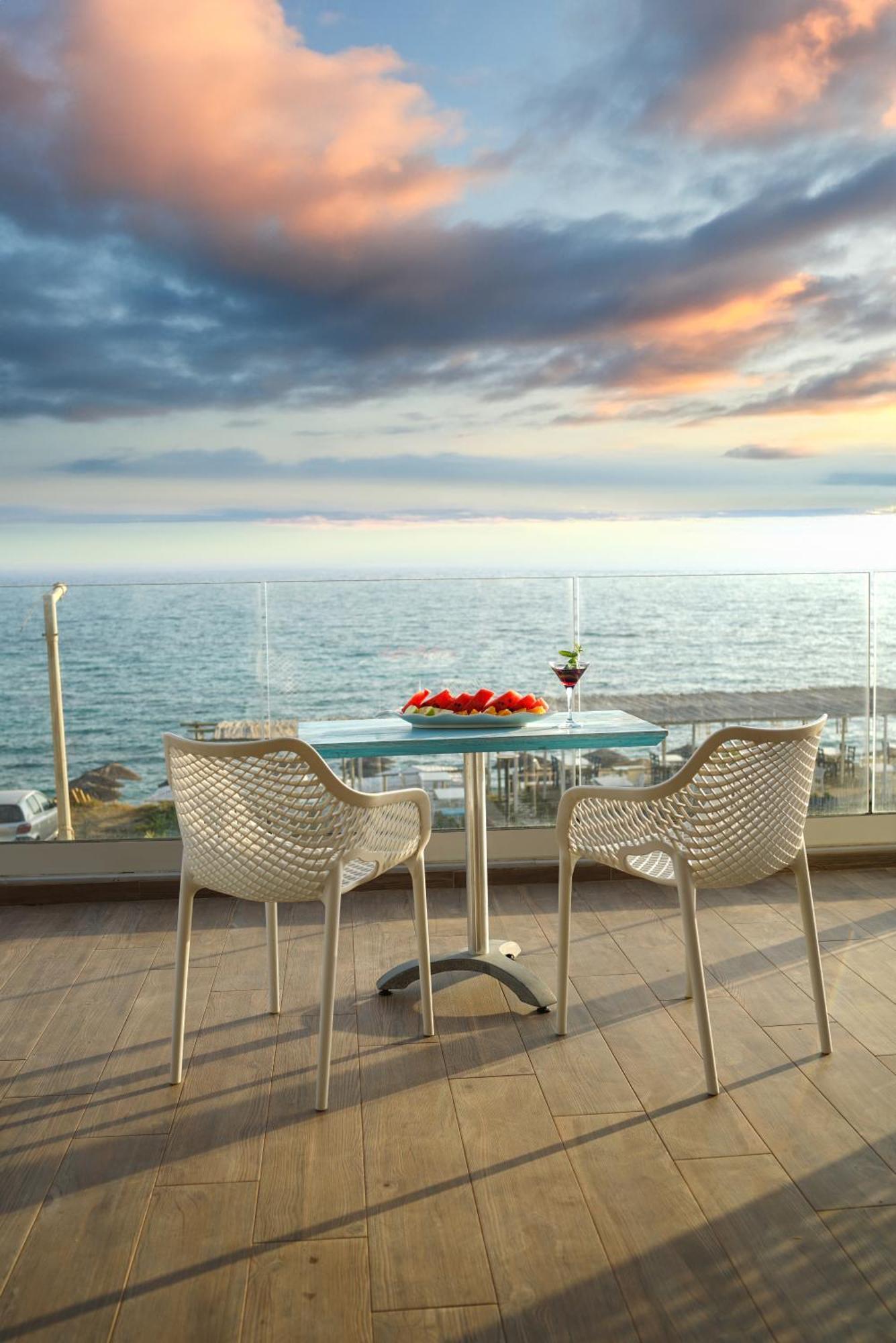 Must Boutique Hotel & Restaurant Kanali  Exterior foto